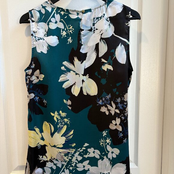 DKNY Sleeveless top - Picture 3 of 3